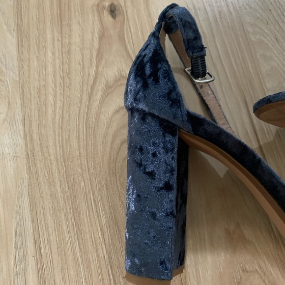 Steve Madden Carrson heels size 10 - Picture 3 of 5